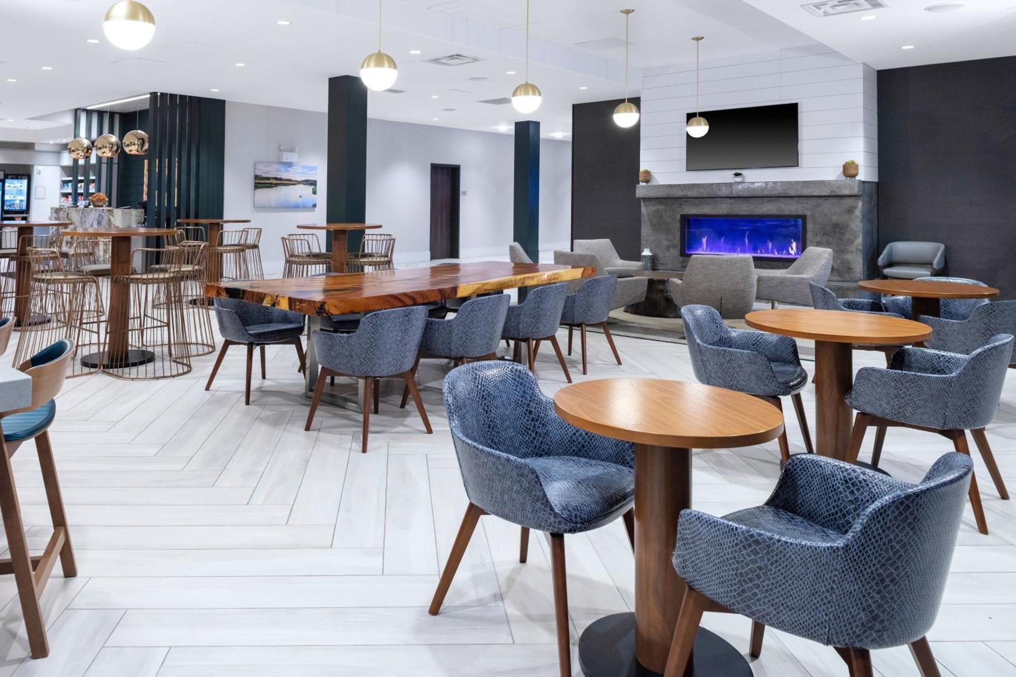 Springhill Suites By Marriott Great Falls Extérieur photo