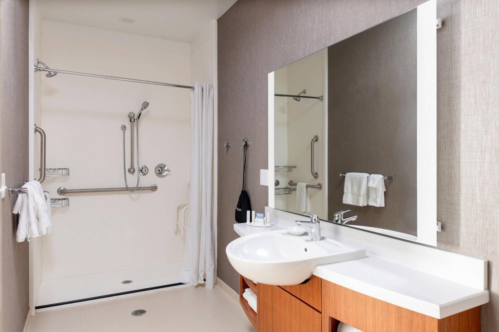 Springhill Suites By Marriott Great Falls Extérieur photo